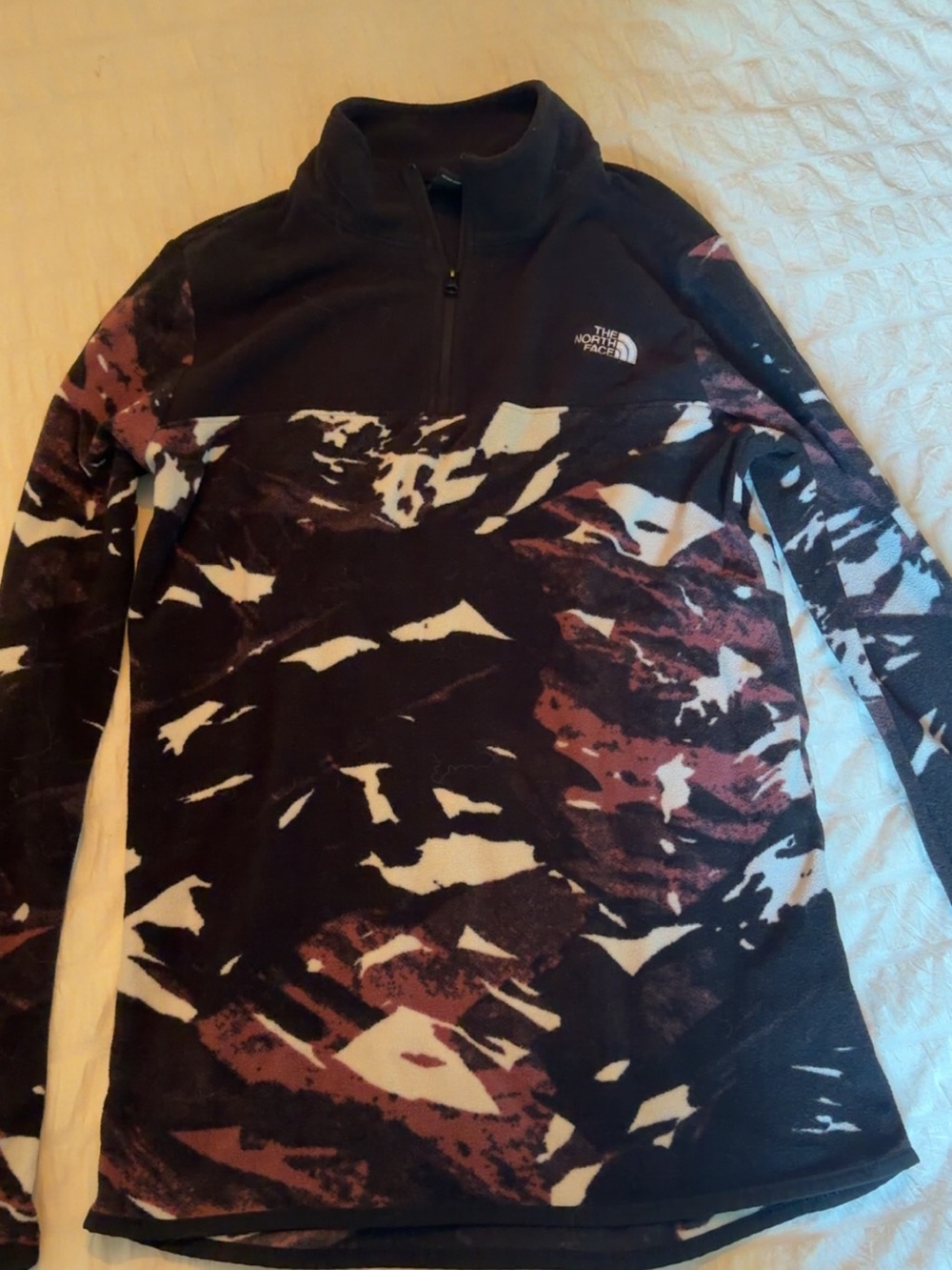 The North Face Black & Pink Patterned Quarter-Zip Fleece Top